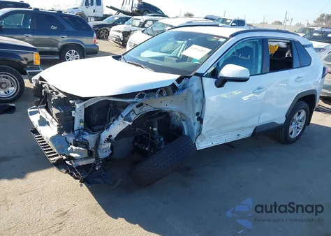 2021 Toyota Rav4 Xle из США, поврежденный, VIN 2T3W1RFV1MW111950